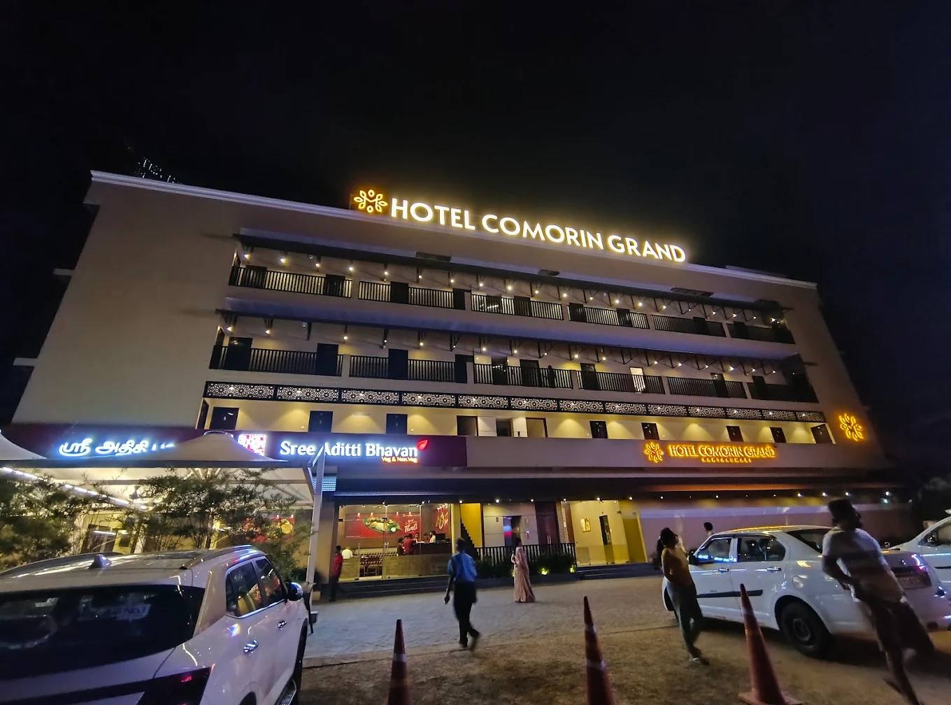 Hotel Comorin Grand